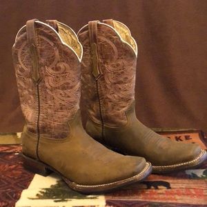 Cowgirl Boots Size 9
